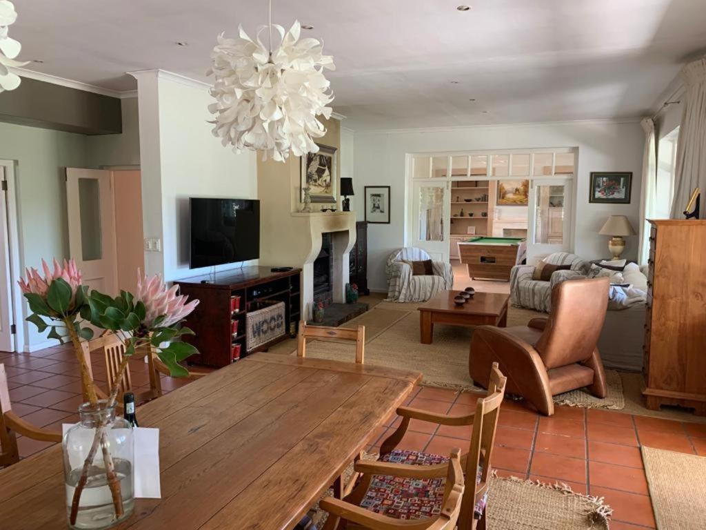 Madajo Villa Стеленбош Екстериор снимка